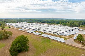1001-Industrial-Park-Dr-Clinton-MS-Building-Ph.width-358