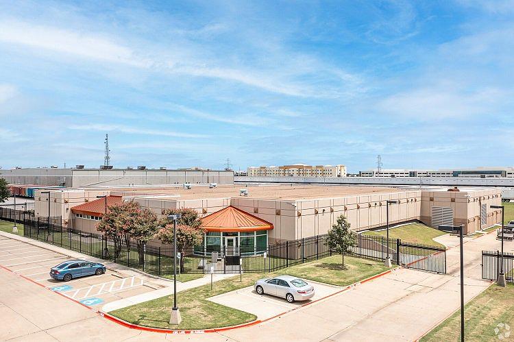 1500-E-Plano-Pky-Plano-TX-_Ascent_LoopNet.original