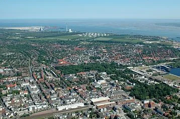 2012-05-28_Fotoflug_Cuxhaven_Wilhelmshaven_DSC.width-358 (1)