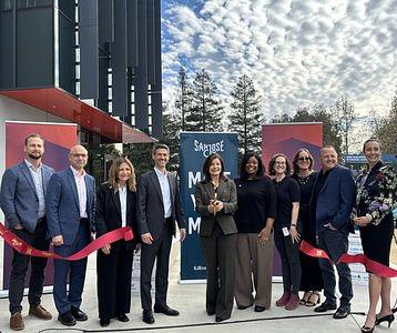 Equinix_-_Arquelle_Shaw_-_SV12x_san_jose_calif.width-358
