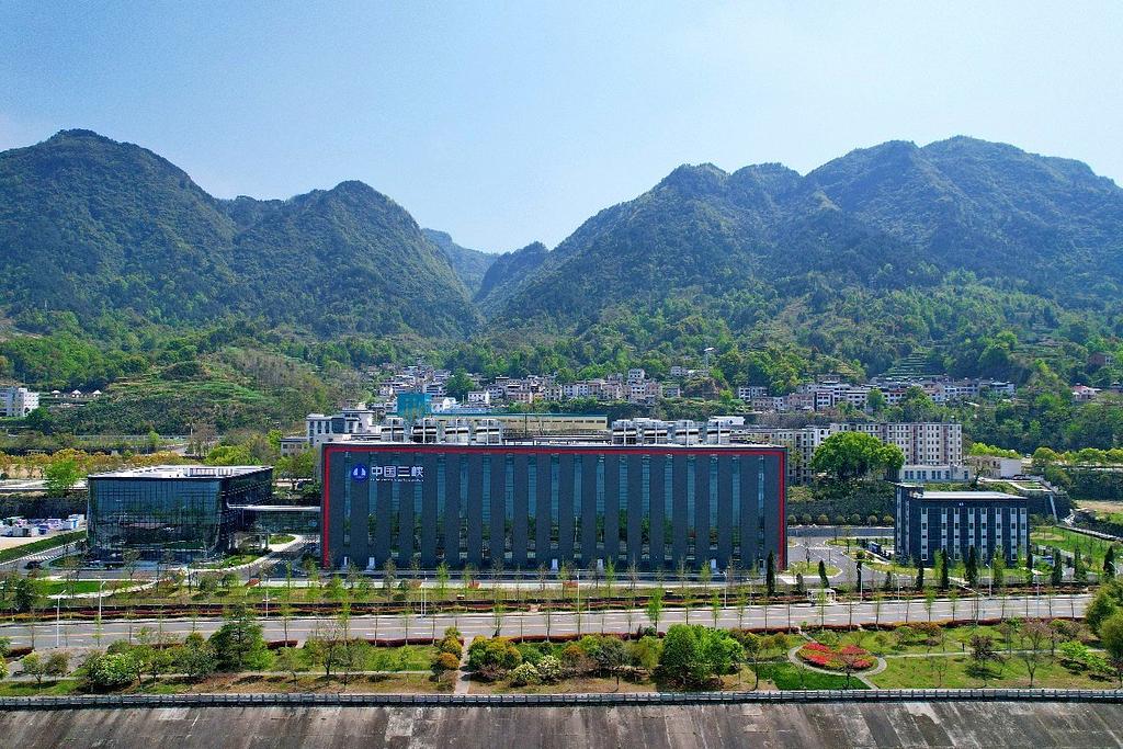 Three_Gorges_Huawei_Dongyuemiao_Data_Center_in_.original