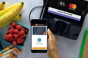 media-library_1200x800_payment-with-smart-phon.width-358