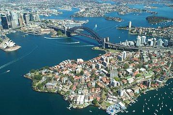 Sydney_Harbour_Bridge_from_the_air.width-358 (1)