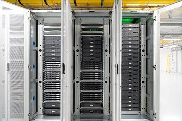 5g-standalone-server-im-munchner-rechenzentrum.width-358