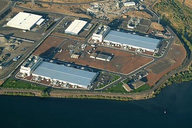 flickity_display_Google-The-Dalles-Oregon-Google-s-Dalles-Campus